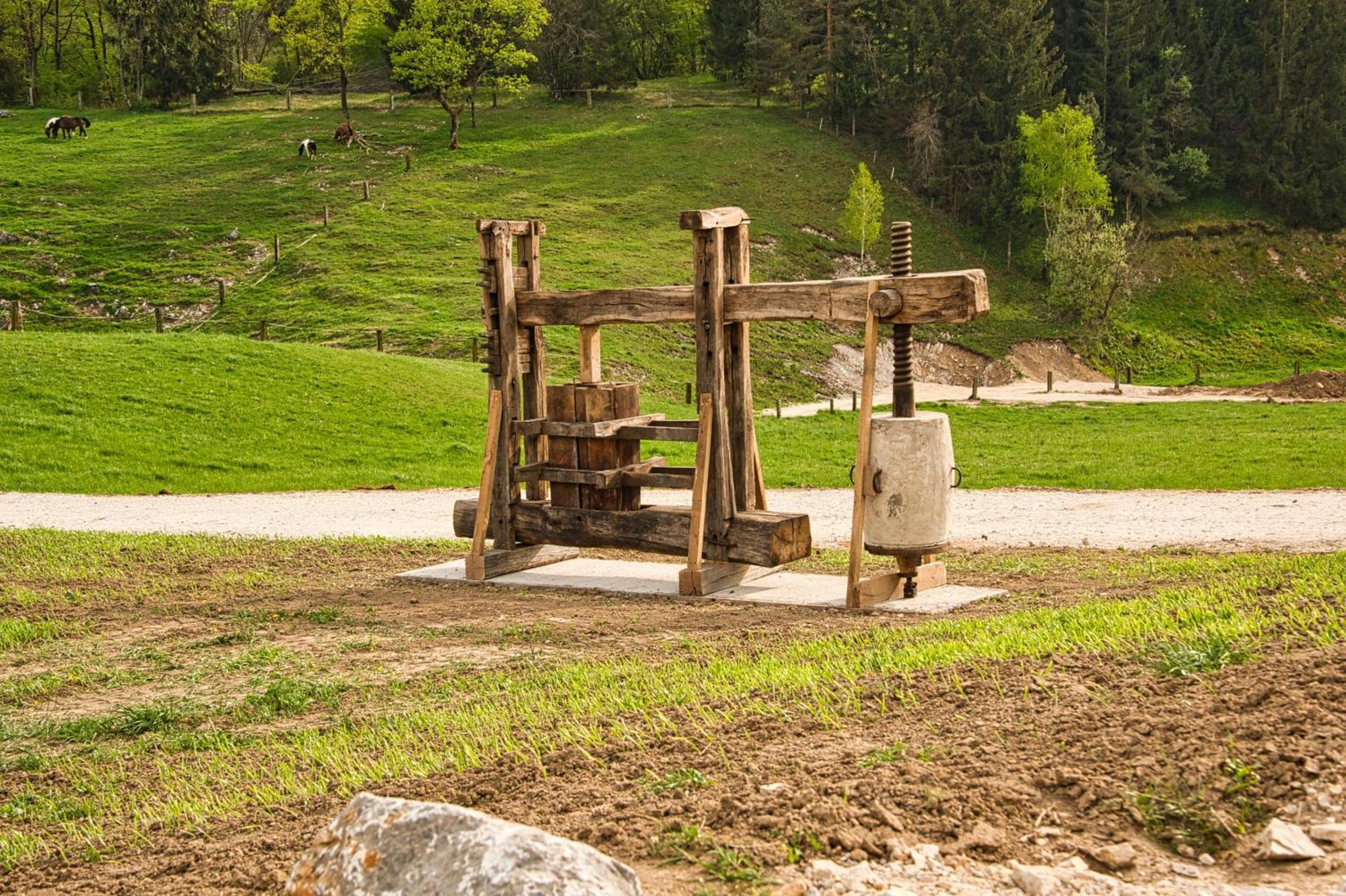 فندق Cowboy'S Land Visnja Gora المظهر الخارجي الصورة